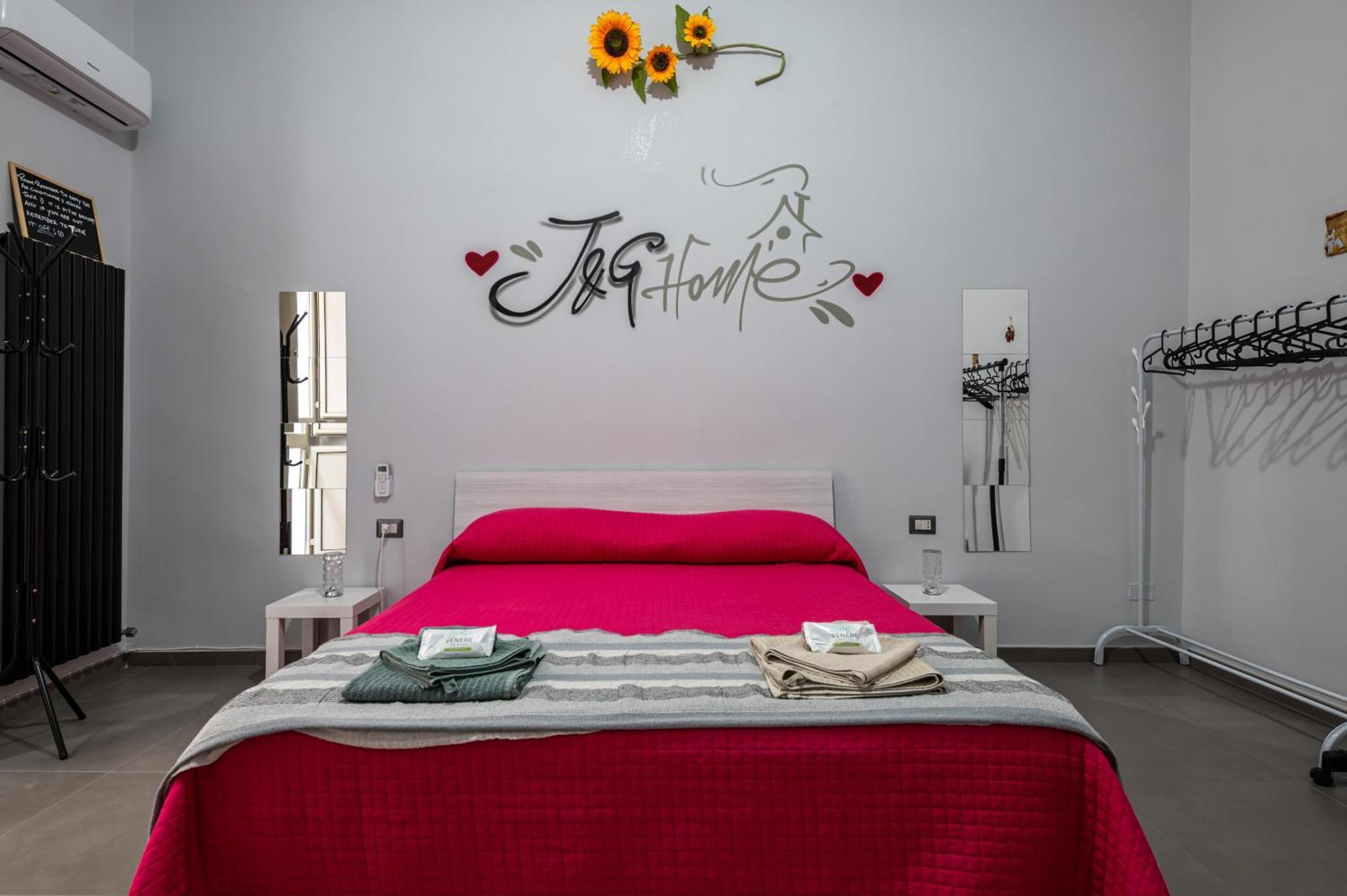 J&G Home Spaccanapoli Bagian luar foto